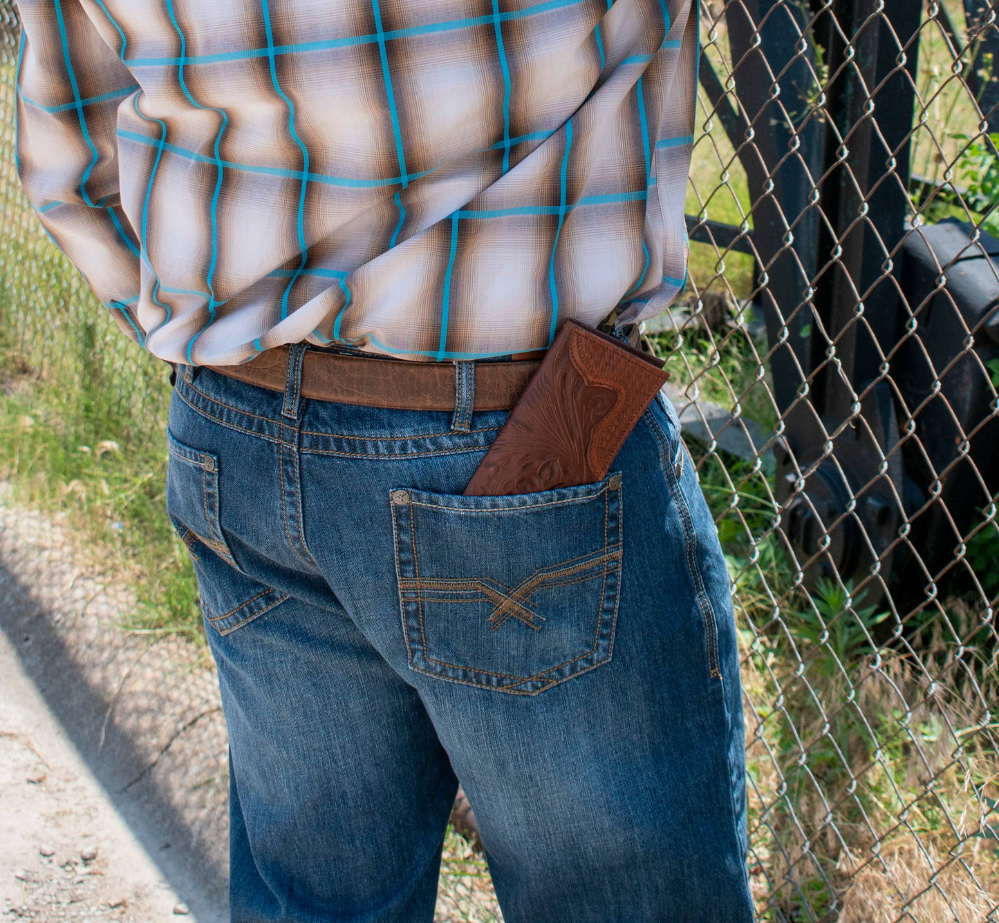 Men's Rodeo Wallet: Black / 100% Genuine Full Grain Leather