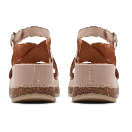 Clarks Women's Kassande Step Sandal (26177302)