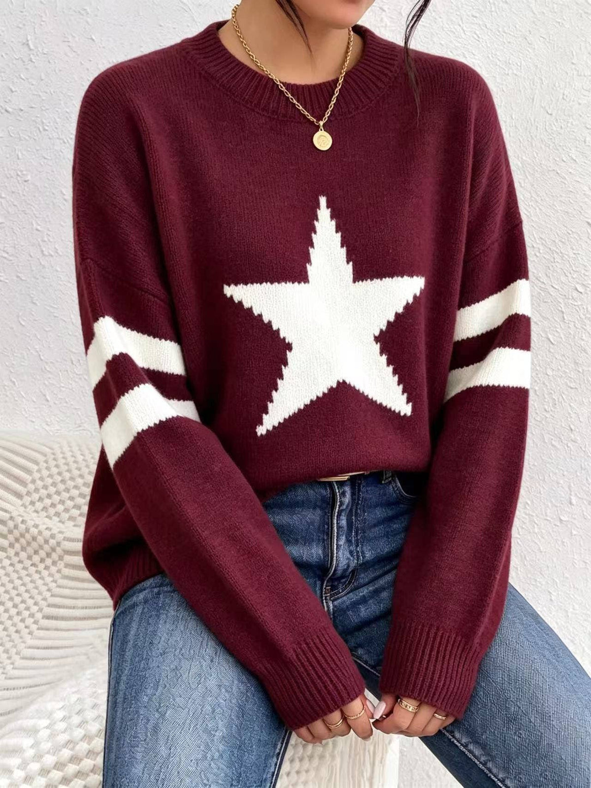 Vintage Pentagram Jacquard Stripe Sleeve Knit Sweater – Beige