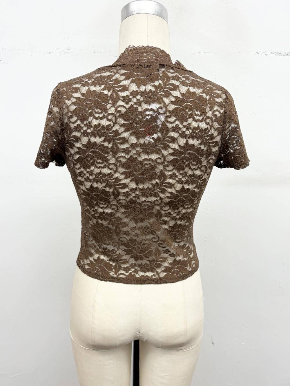 Timing Deep V-Neck Floral Lace Short Sleeve Top – Black