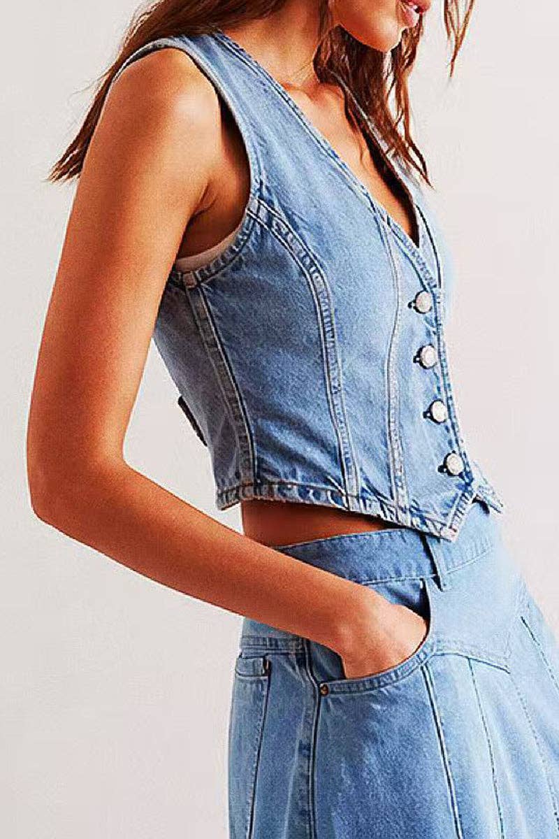 Soli Echo Button-Front V-Neck Vest – Light Blue