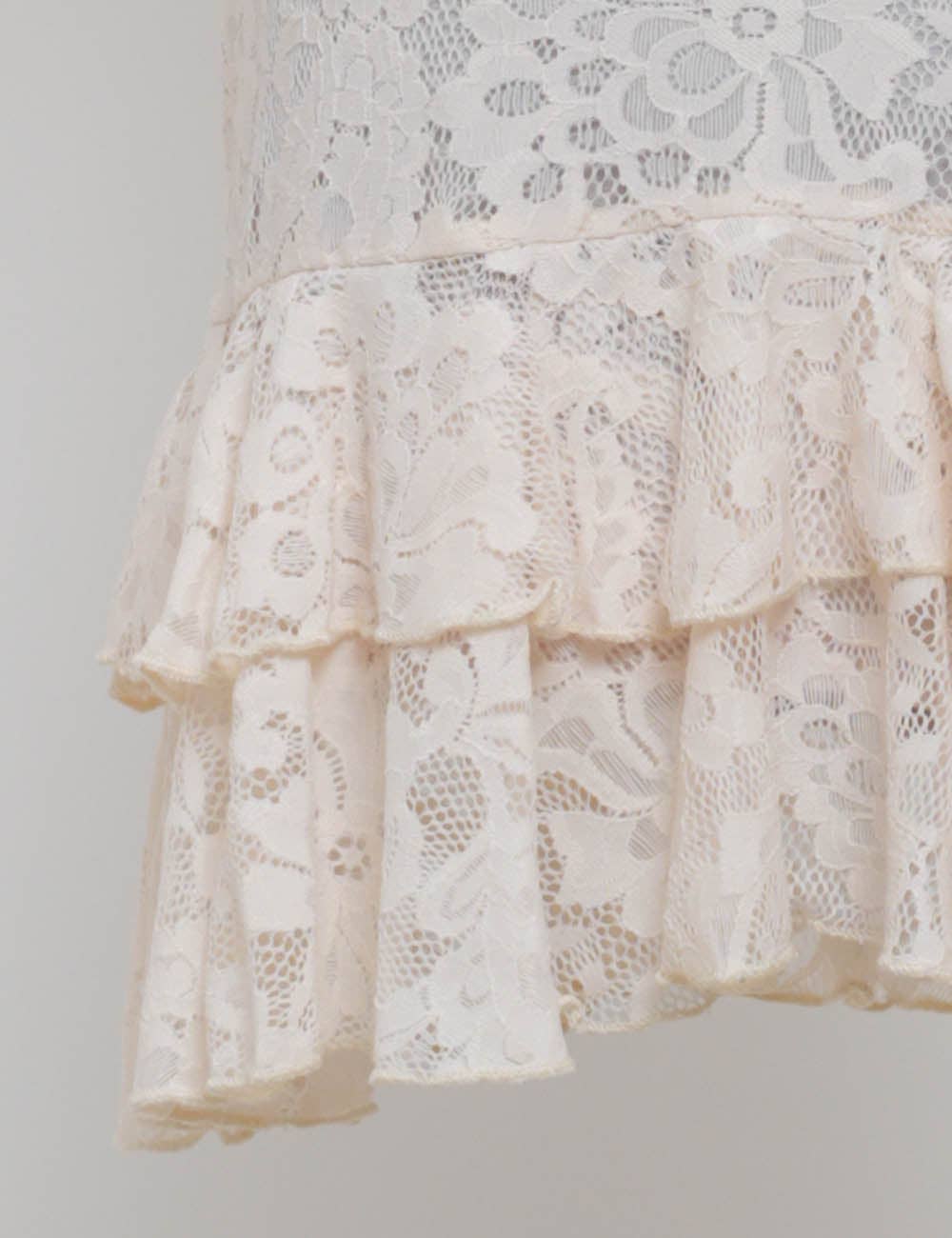 Sweet Kama Brand Ladies White Lace Scalloped Trim V-Neck Tiered Ruffle Mini Dress