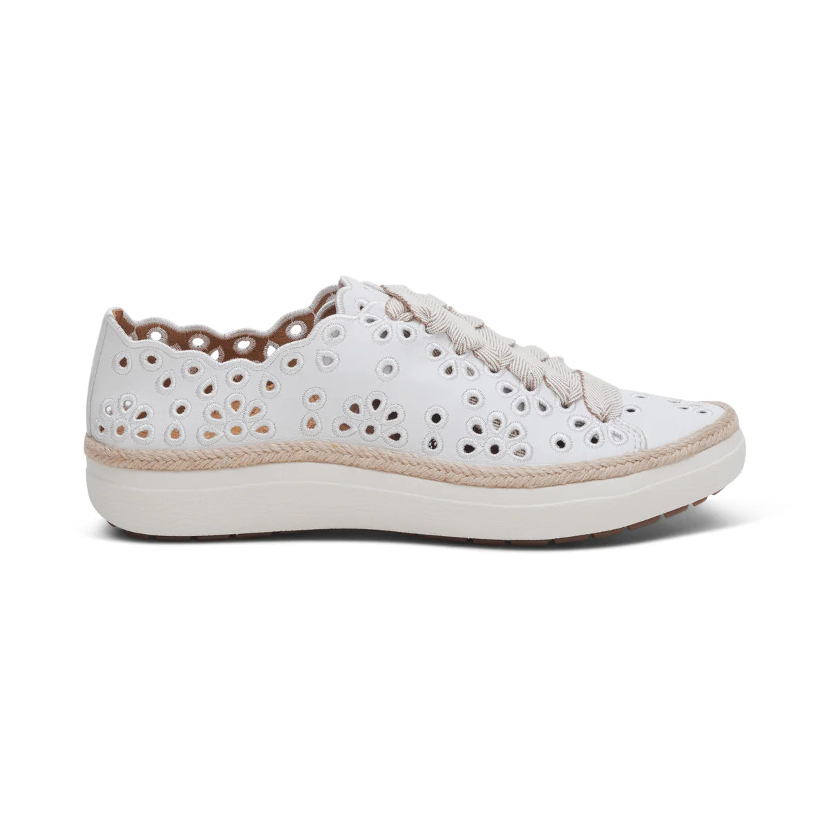 Aetrex Women’s Charlotte Lace-up Sneaker