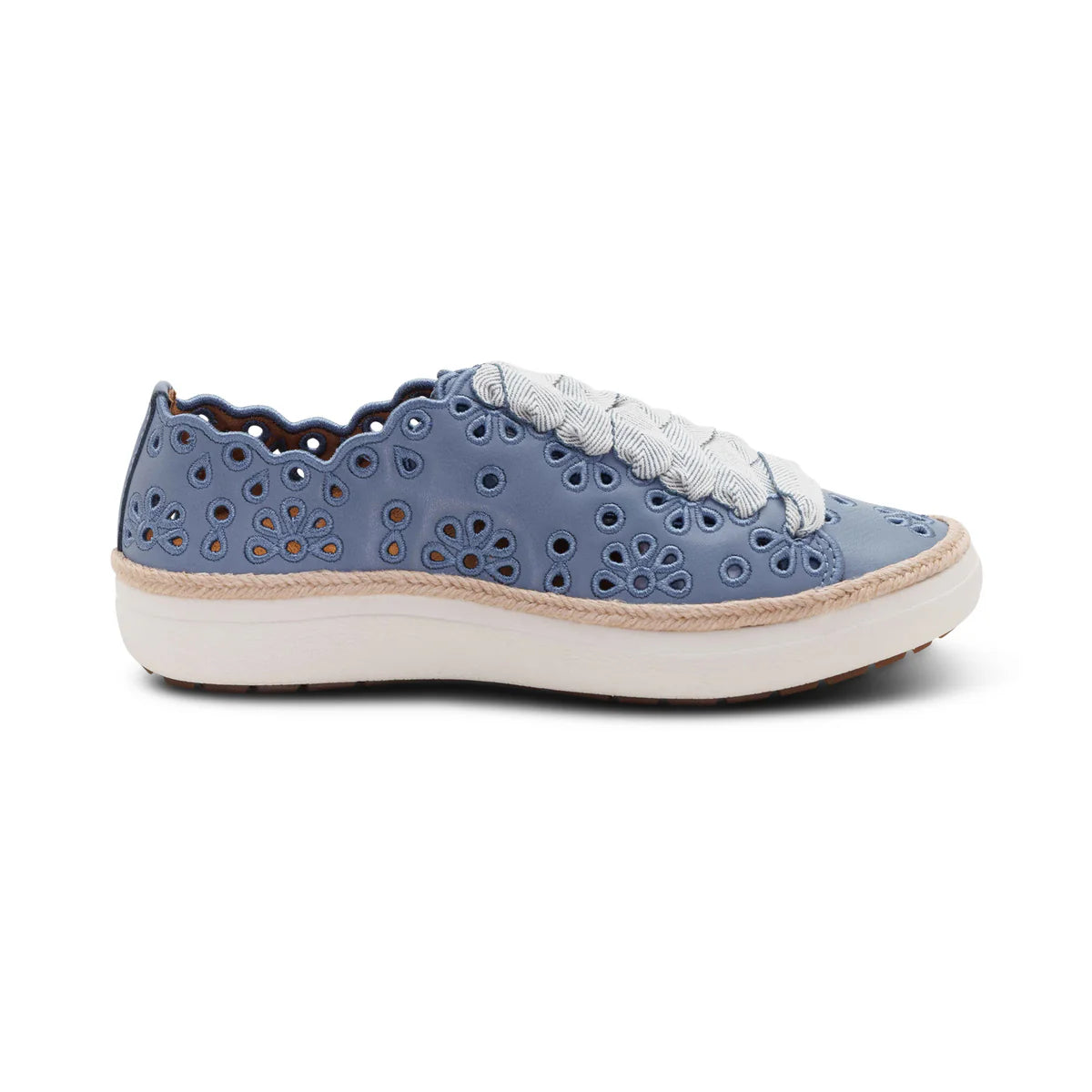 Aetrex Women’s Charlotte Lace-up Sneaker