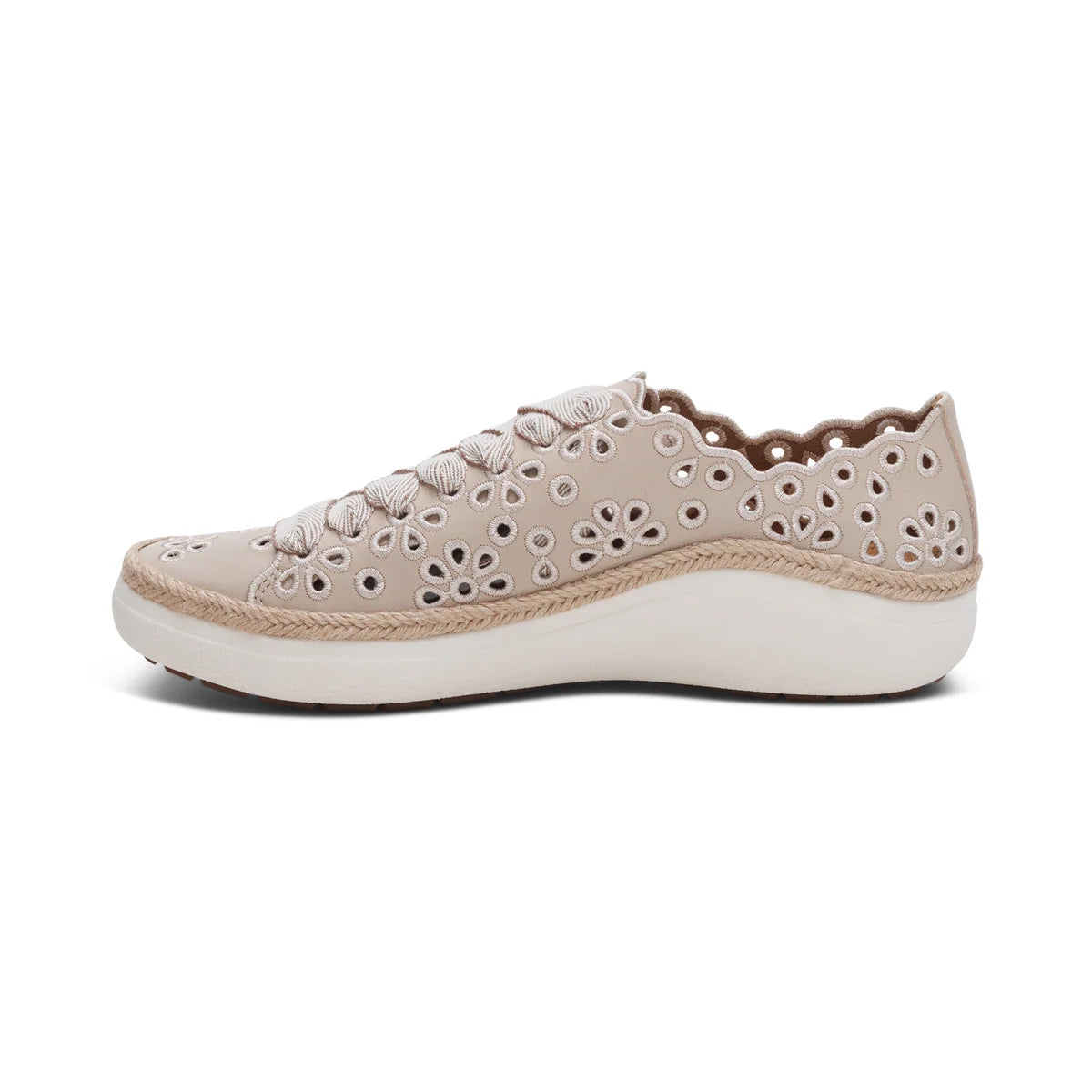 Aetrex Women’s Charlotte Lace-up Sneaker