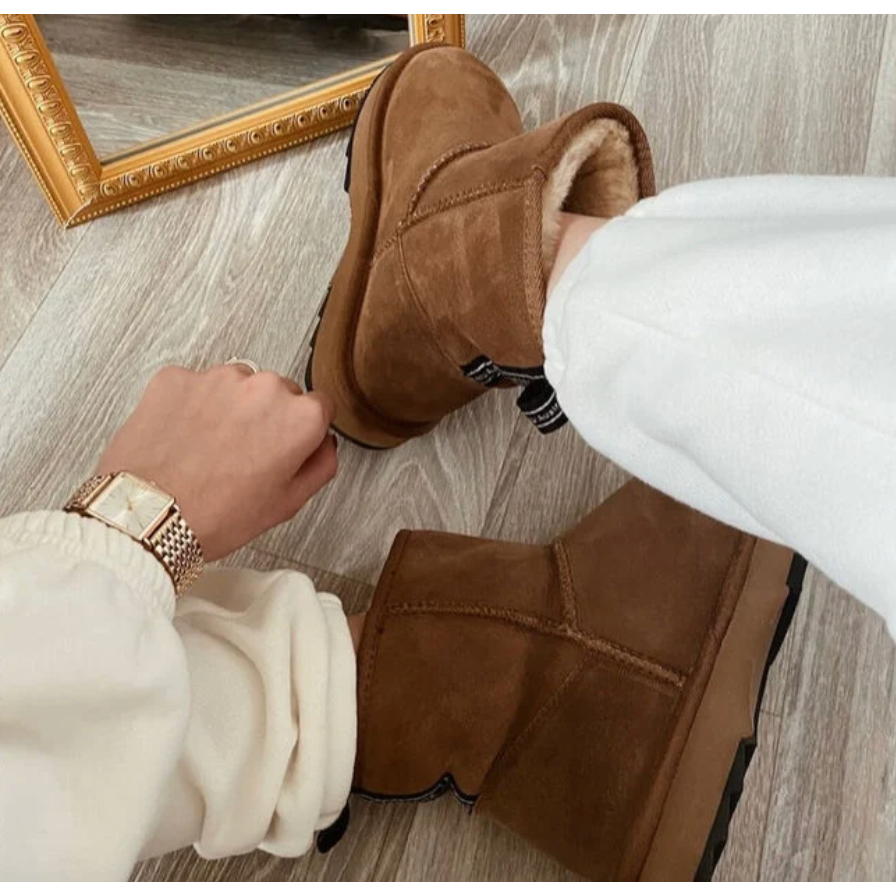 nan Emu Australia Women's  Sharky Mini Sheepskin Boot, nan: 8, nan: nan, nan: nan