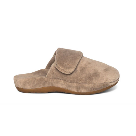 Aetrex Women's Mandy Closed Toe Slipper