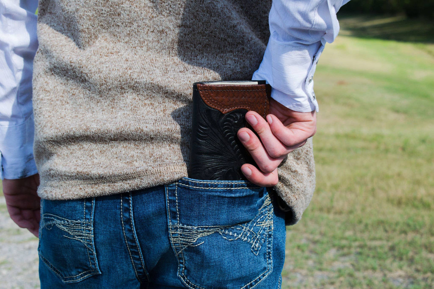 Men's Rodeo Wallet: Black / 100% Genuine Full Grain Leather