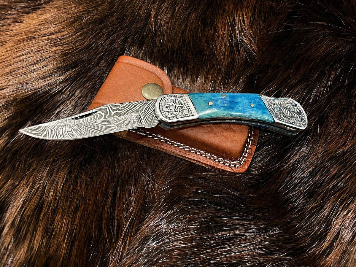 Titan International Pocket Knife Dyed Blue Bone 6.5'' Damascus Steel Knife Steel