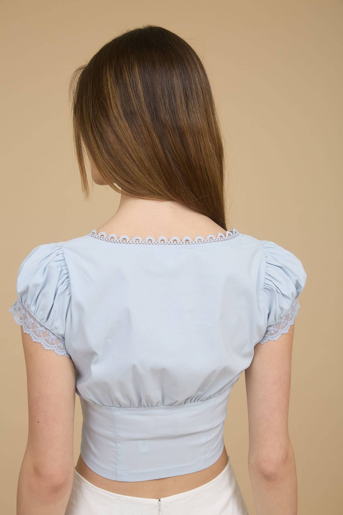 Blu Pepper Lace Trim Button Down Front Tie Crop Top – White