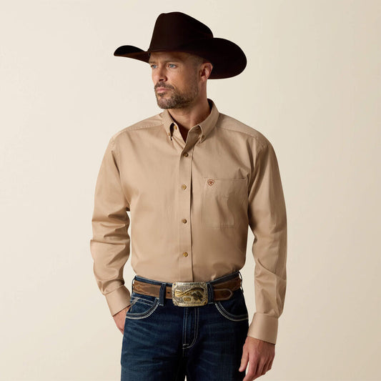 Ariat Ariat Men's Solid Twill Core Classic Long Sleeve  Button Down Dress Shirt, Size: SMALL, nan: nan, nan: nan